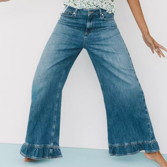 ⭐️Pilcro Anthropologie Peplum flare jeans 29⭐️ - Picture 1 of 10